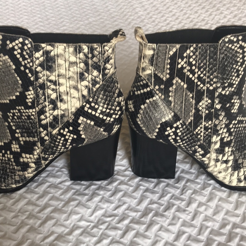 Marc Fisher LTD Alva Bootie - Picture 8 of 16